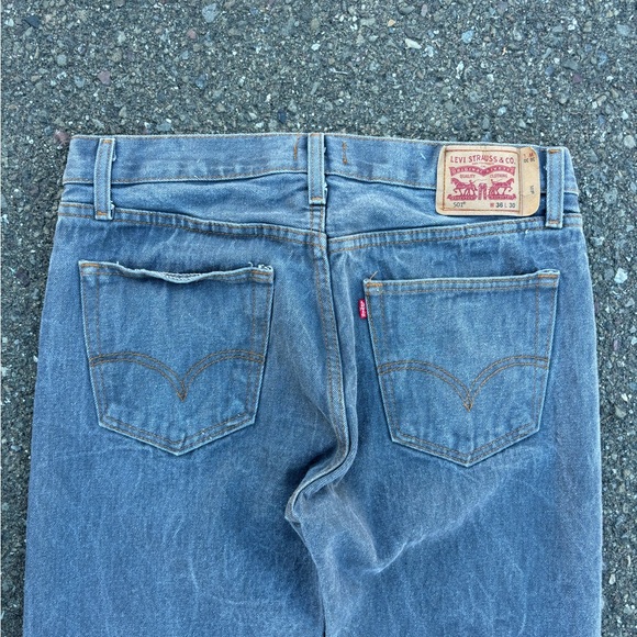 Levi’s 501 Mens Gray Denim Jeans Pants 36x30 - Picture 7 of 10